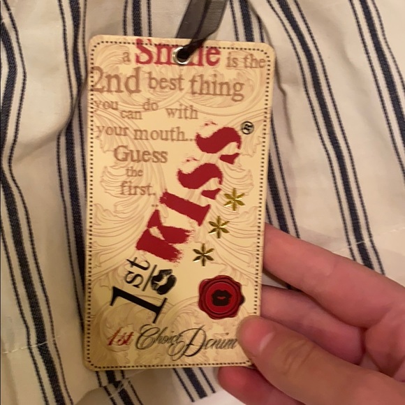 striped shorts - Picture 2 of 3